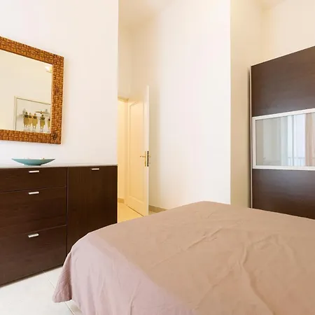 Lejlighed 5mins To Promenade With Sofa Ac & Wifi By 360 Estates